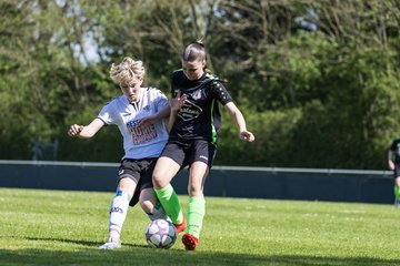 Bild 90 - wBJ SV Henstedt Ulzburg - FSG Oldendorf Itzehoe : Ergebnis: 6:3